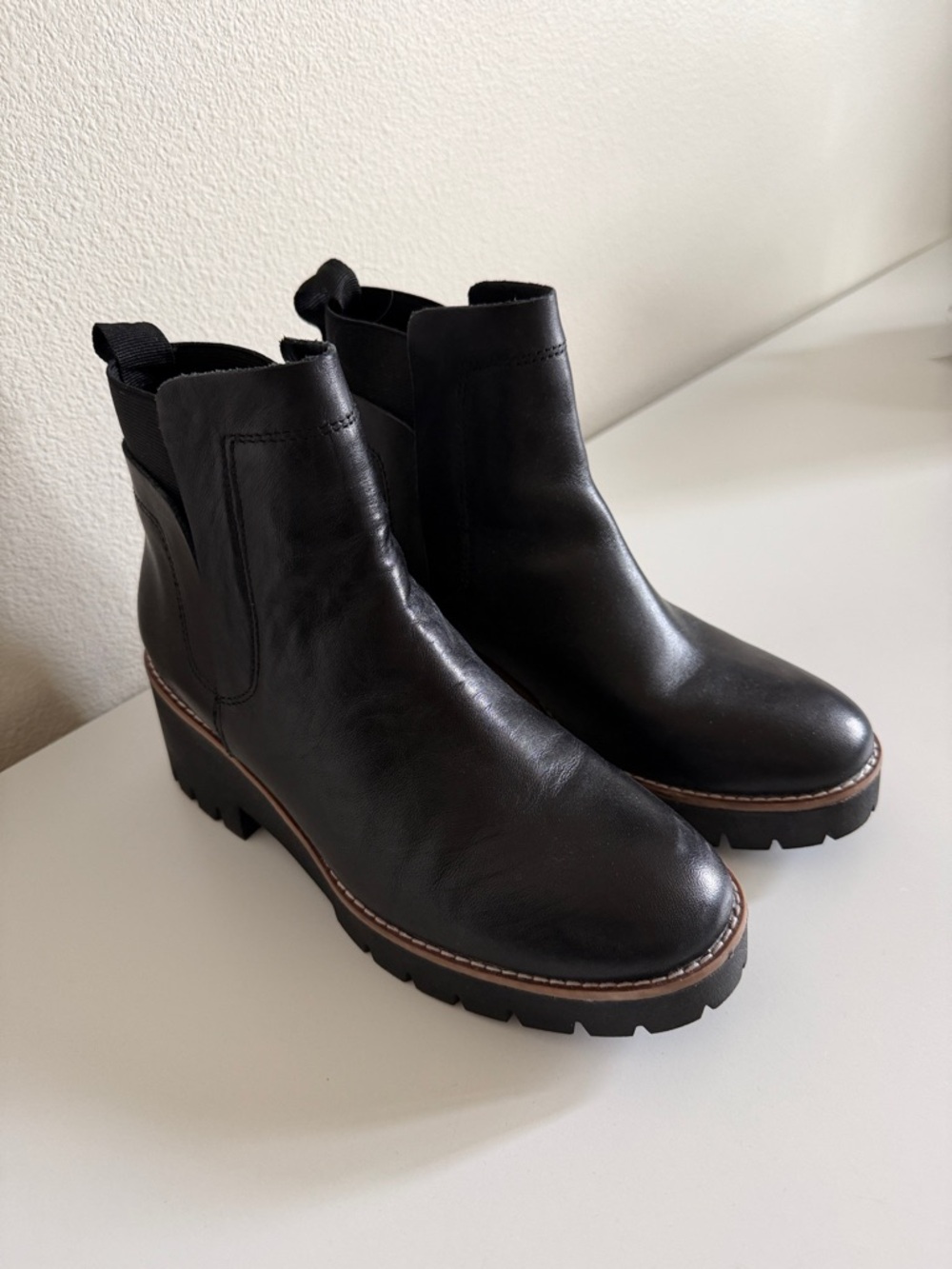 Blondo Black Leather Chelsea Platform Ankle Boots